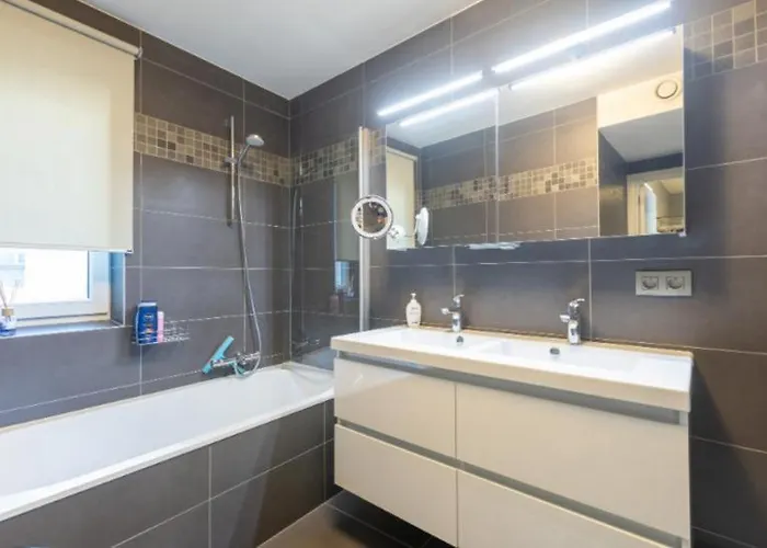 아파트 Luxe Met 2 Terrassen En 2 Slaapkamers En Gratis Fietsen 오스텐드